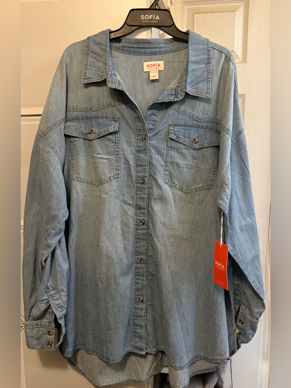 NWT Sofia Jeans Vergara Oversized Boyfriend Denim Shirt Blue Plus 3X Size 22